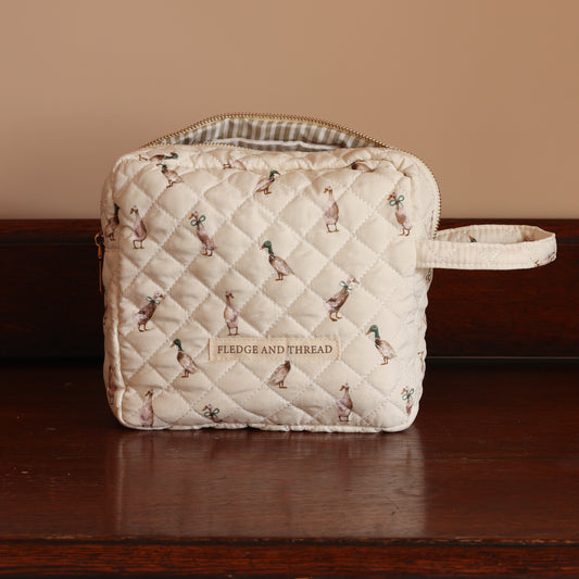 Quilted change bag - Duck
