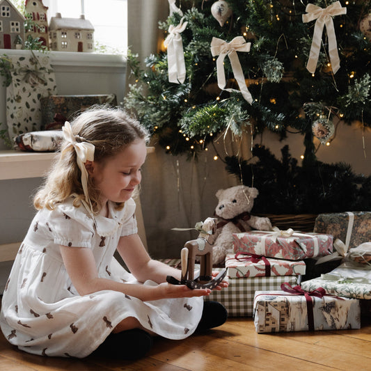 Christmas Traditions With Kids: 5 Simple Ideas