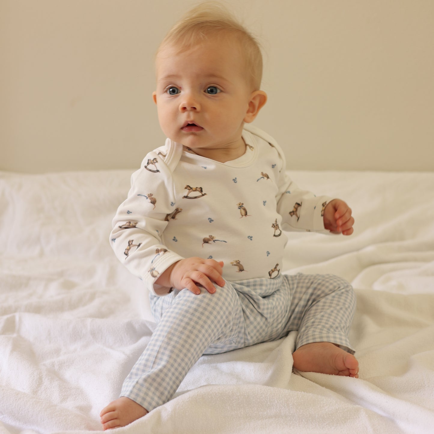 Long sleeve bodysuit - Mouse and Rockinghorse