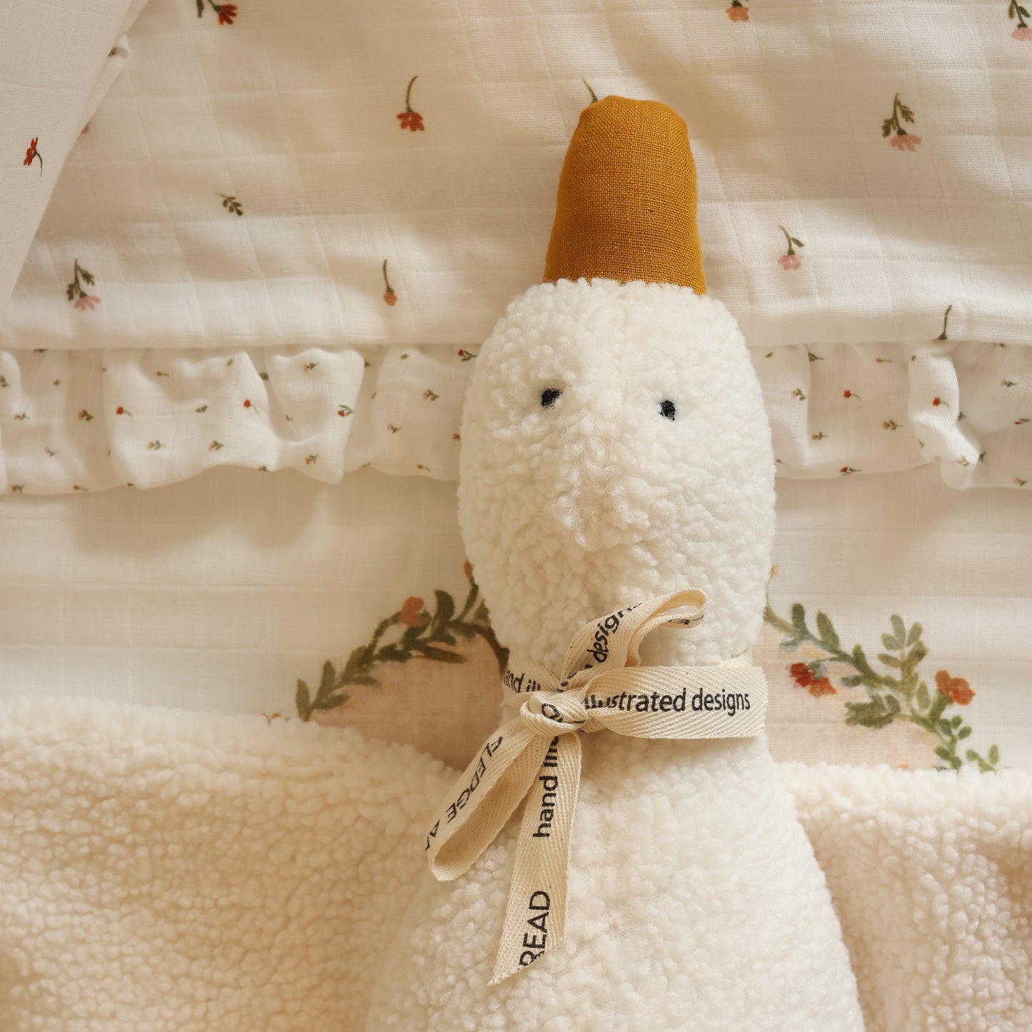 Goose Boucle Soft Toy