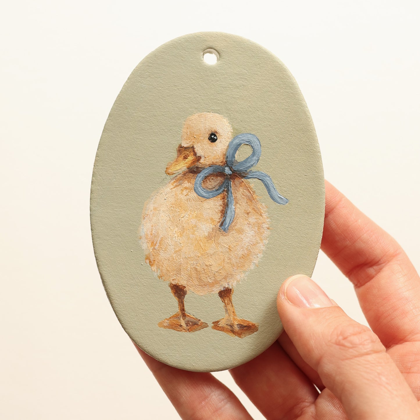 Hand painted ceramic - Ducking with bow