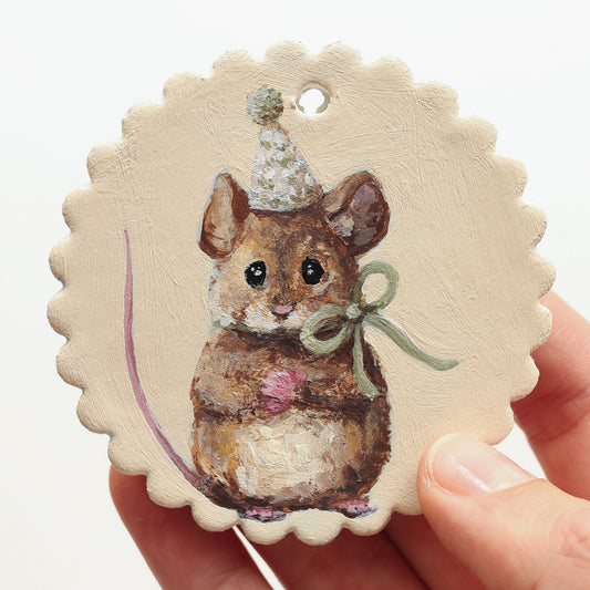 Hand painted ceramic - Celebration mouse