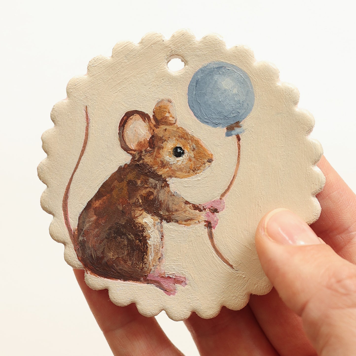 Hand painted ceramic - Mouse with balloon